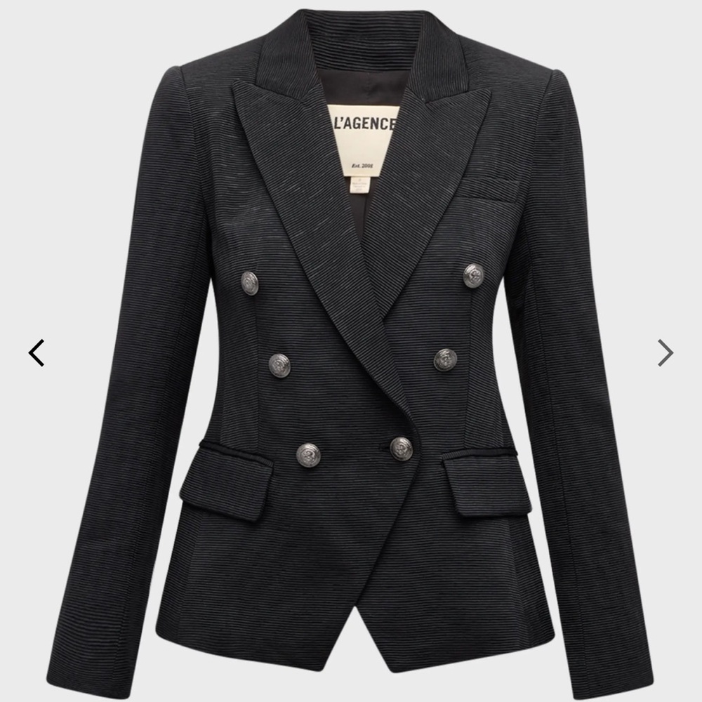 L’AGENCE Kenzie Blazer in Black with Brushed Gunmetal Buttons NWT Size 2